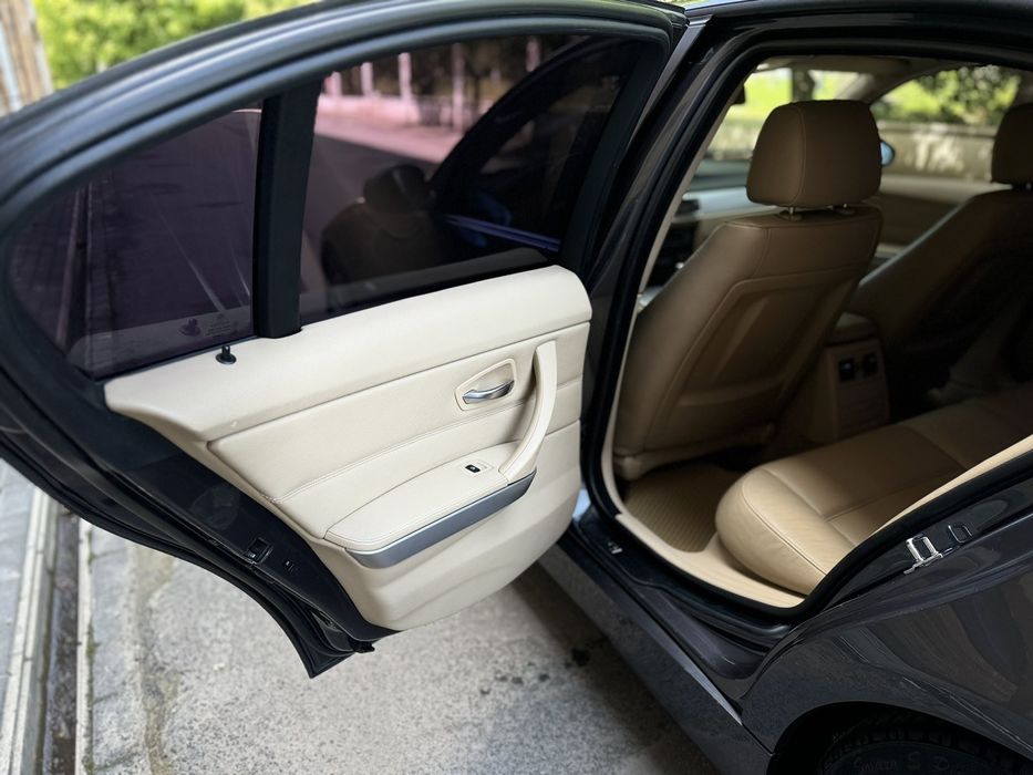 Продам bmw e90 2005