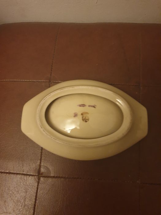 Popielniczka tułowice porcelana łódeczka NITRON ERG