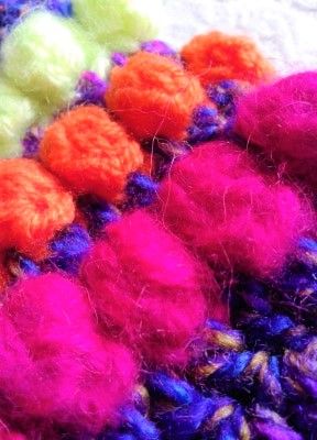 Szydełkowa czapka beanie "Neon bubbles"