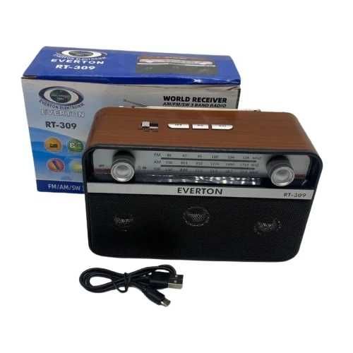 Портативний радіоприймач Everton RT-309 Bluetooth/USB з ліхтариком