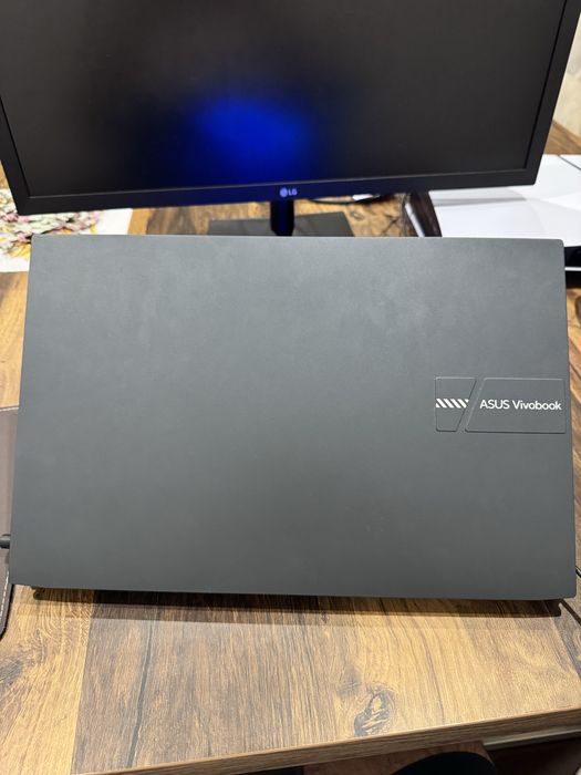 ASUS Vivobook Pro 15 OLED M6500QC | Ryzen 7 | RTX 3050 | 16GB | 1TB SSD