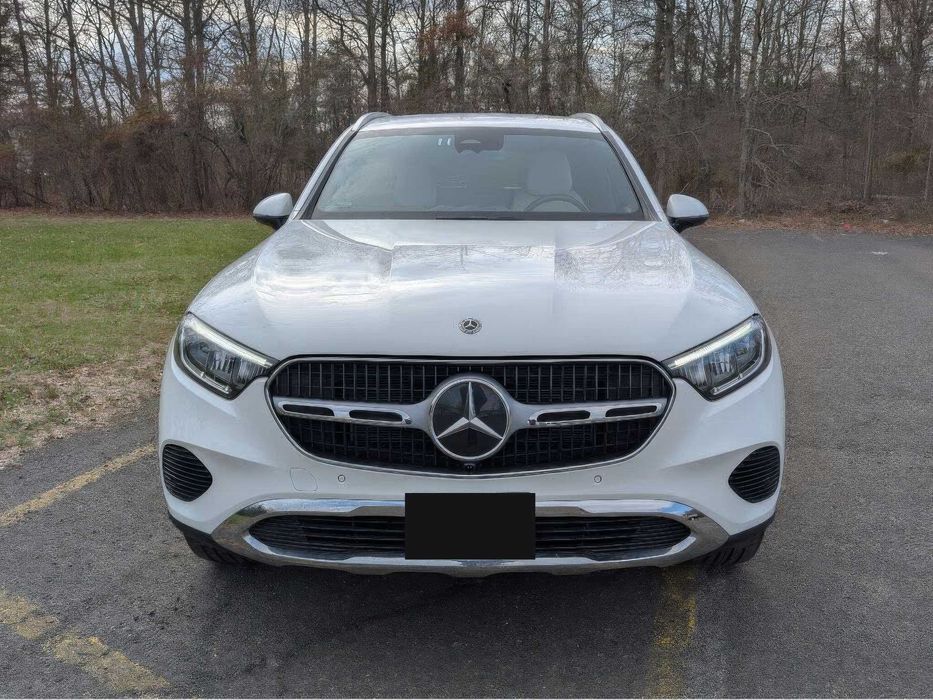 Mercedes-Benz Glc 300      2024