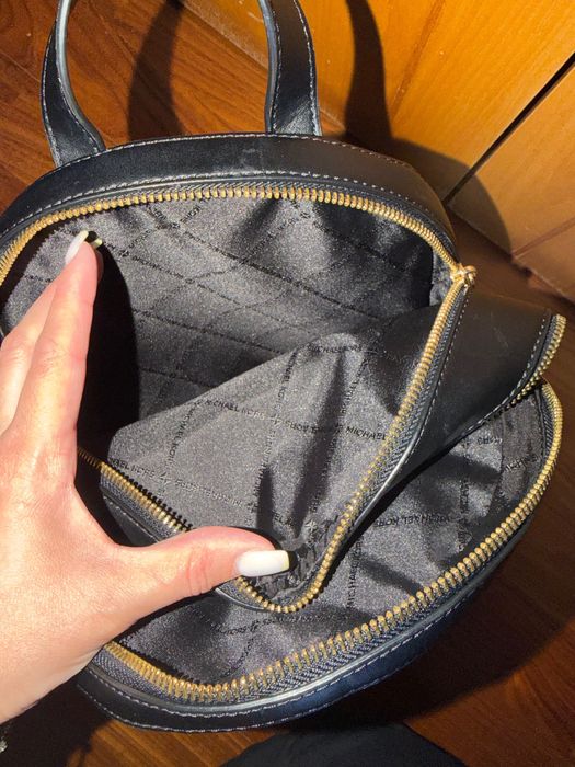 Mochila em pele Michael kors