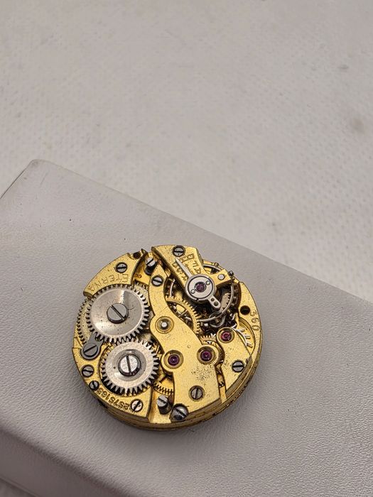 Werk Eterna kaliber 360
