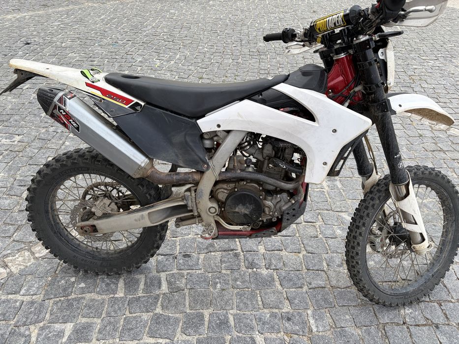 AJP SPR 250 2022