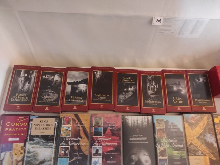 Selling a batch of CDs