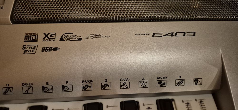 Синтезатор yamaha psrE403
