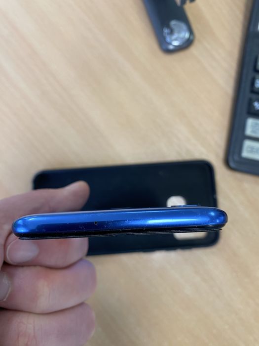 Продається Samsung A30