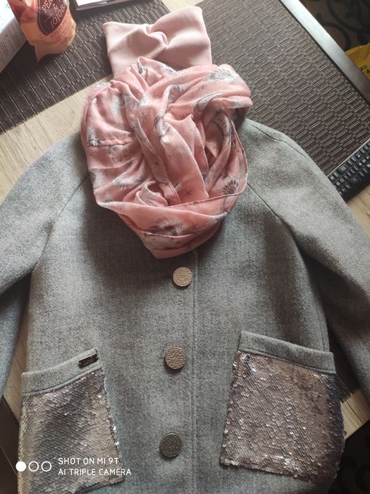 Продам пальто деми Suzie 146