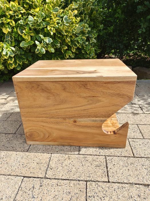Uchwyt ścienny na rower, 35x25x25 cm, lite drewno akacjowe