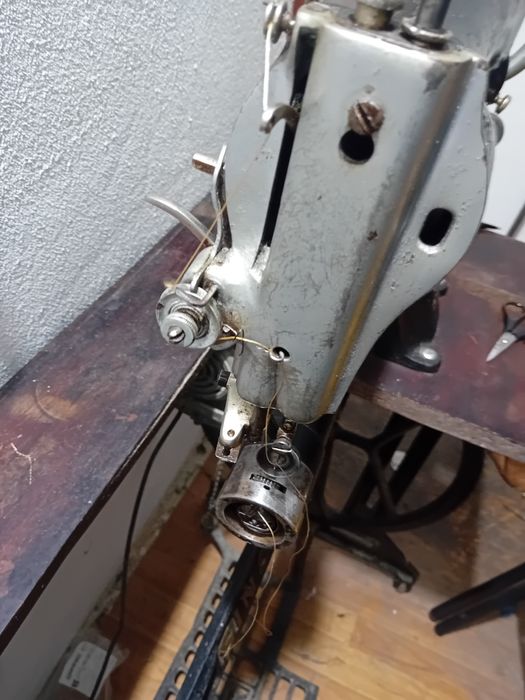 Máquina de industrial  SINGER