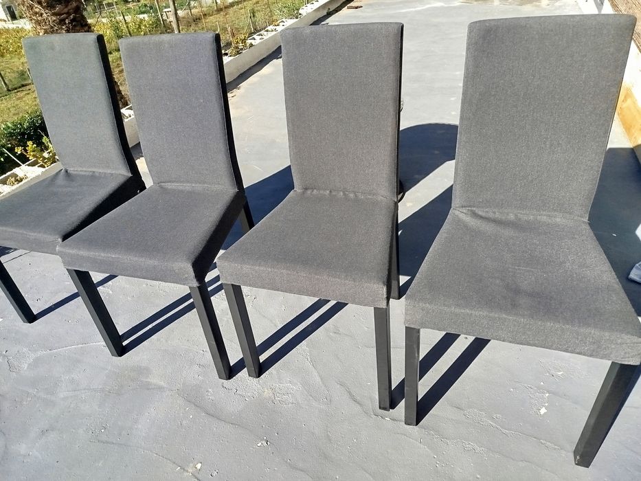 Cadeiras de mesa