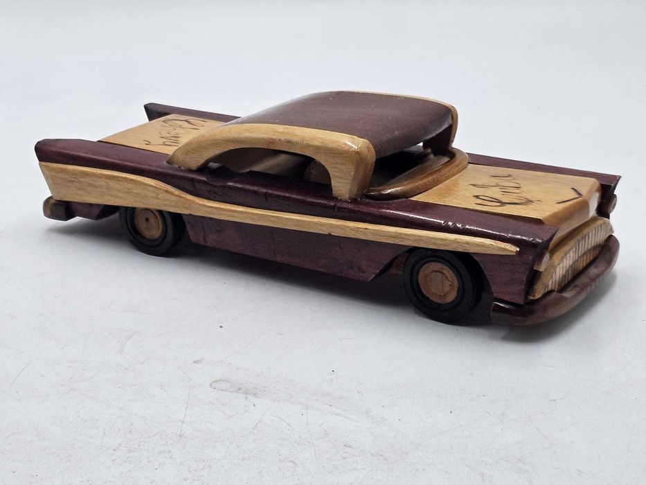 Chevy Chevrolet drewniany samochód ozdobny dekoracja