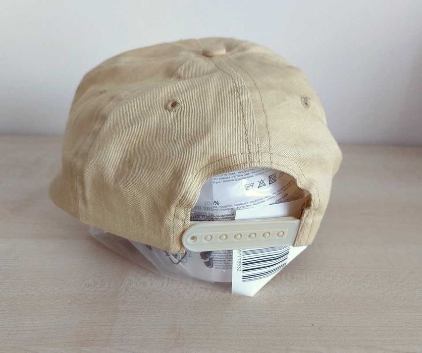 Czapka z daszkiem beżowa baseball