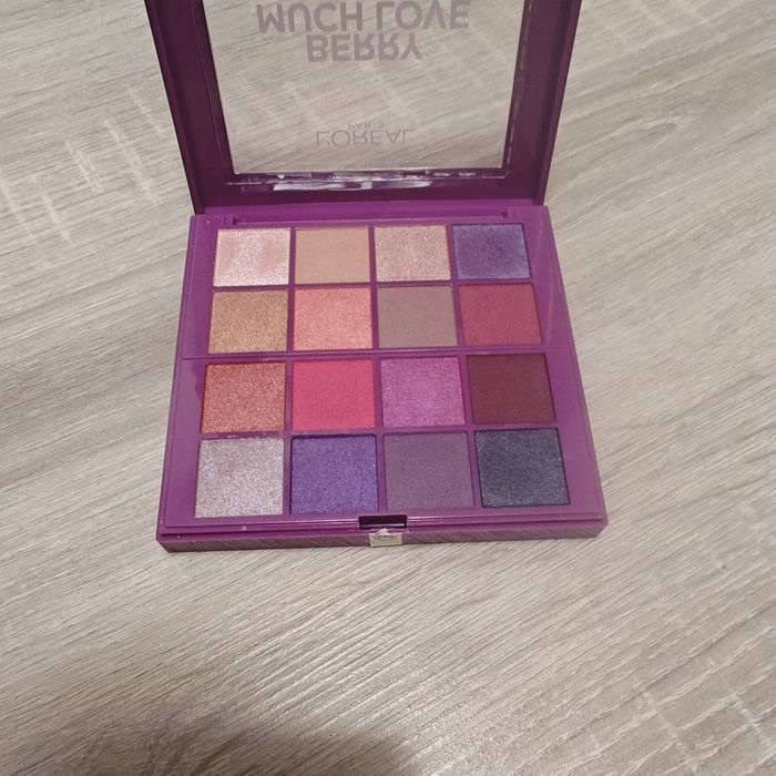 Cienie do powiek Loreal Berry Much Love