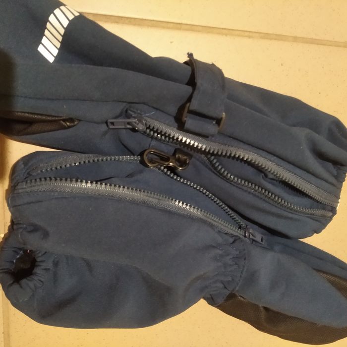 Rękawiczki softshell Name It na 7-9 lat