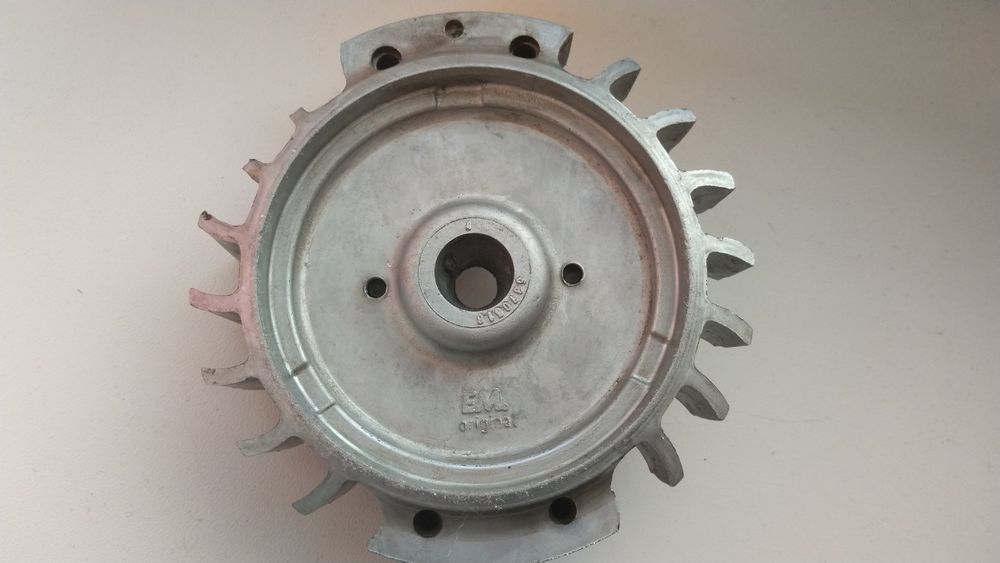 Husgvarna 365 з дефектами