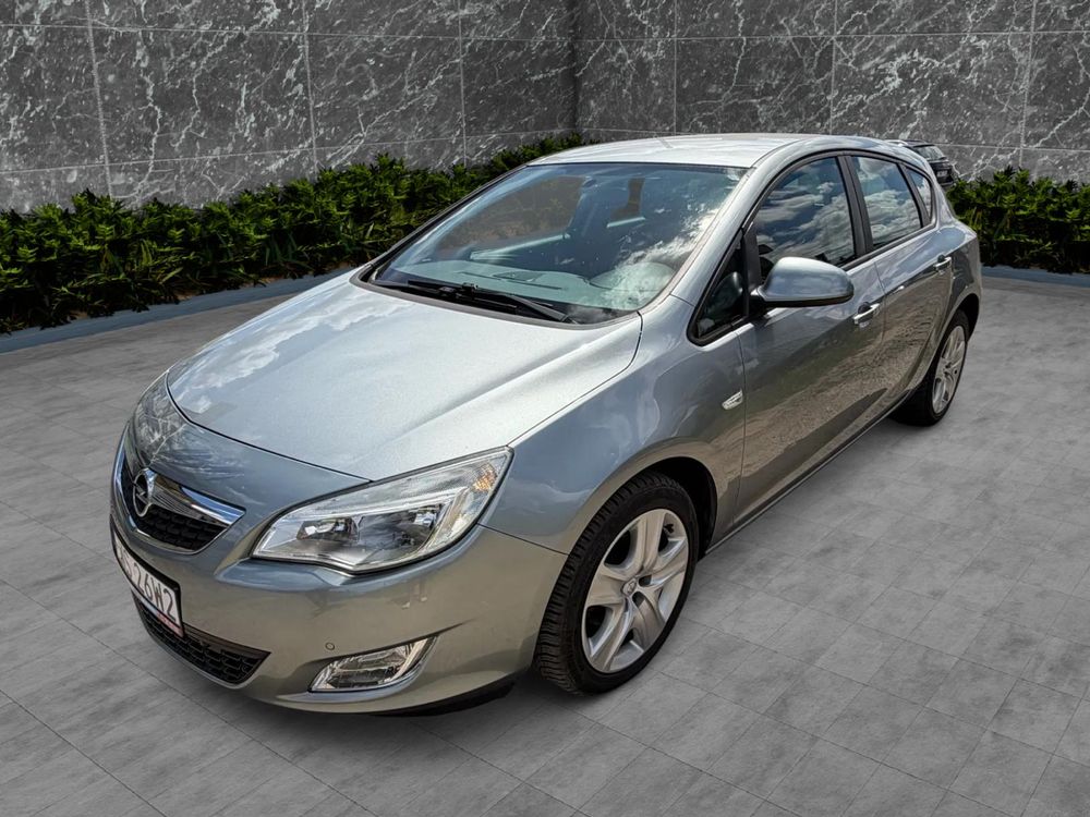 Opel Astra 1.6 ecoFLEX Start/Stop