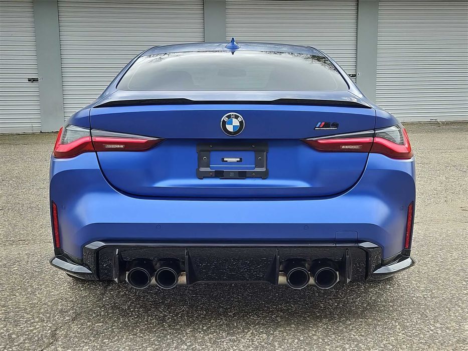 BMW M4 Competition      2022