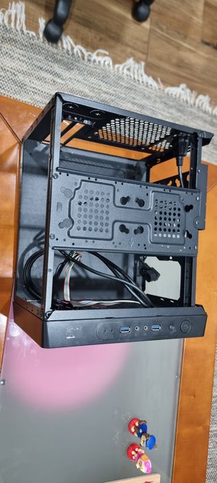 Torre micro atx-mini itx