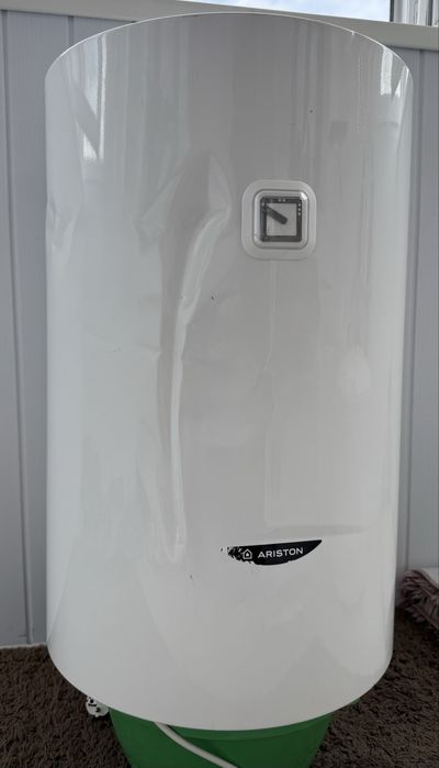 Бойлер Ariston 80 л
