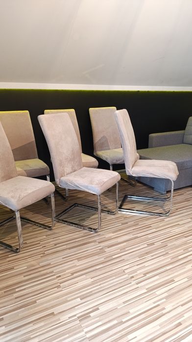Krzesla  do salonu
