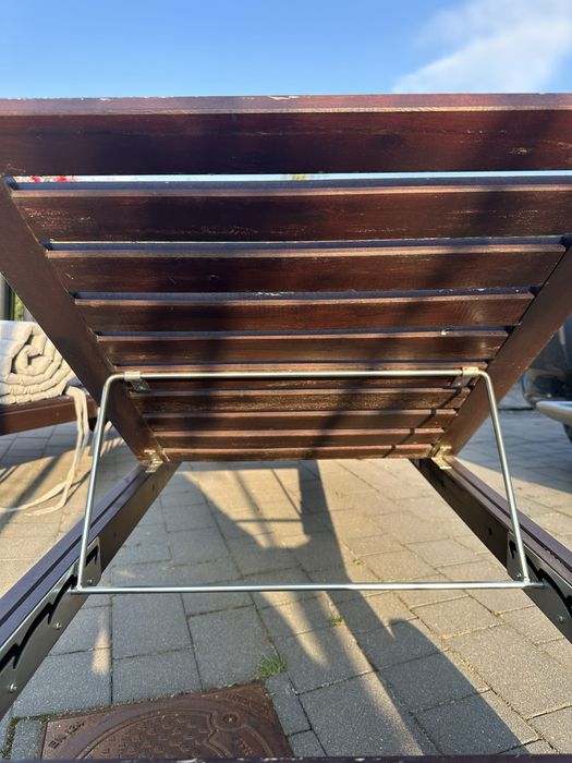 Leżaki/łóżka ogrodowe na kółkach 2 sztuki Ikea GRATIS 2 poduszki