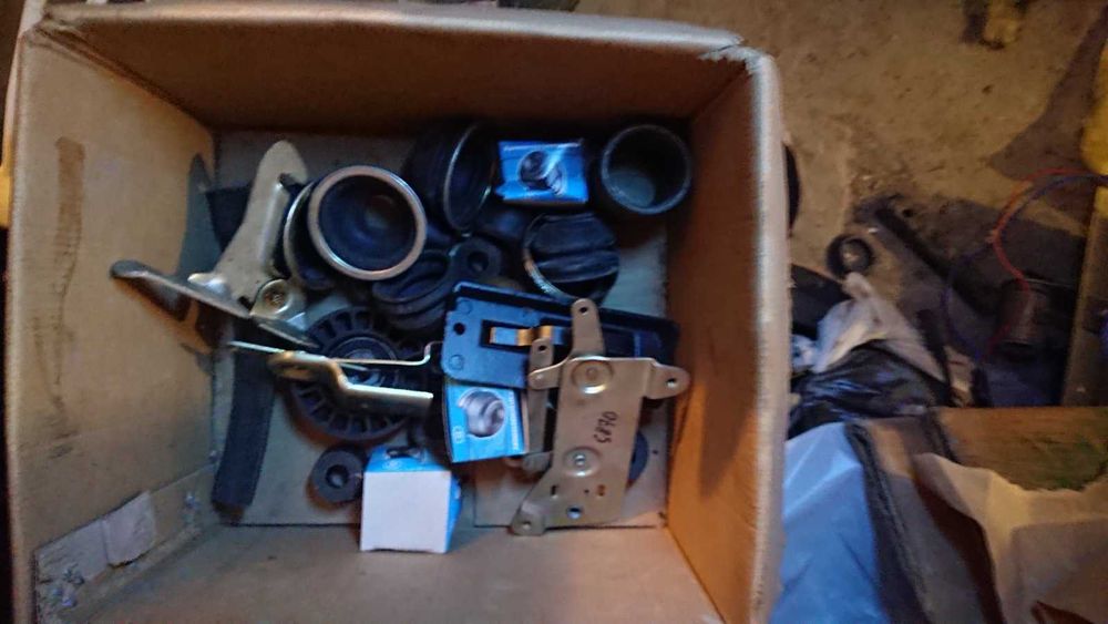 продам решотку радиатора на Соболь