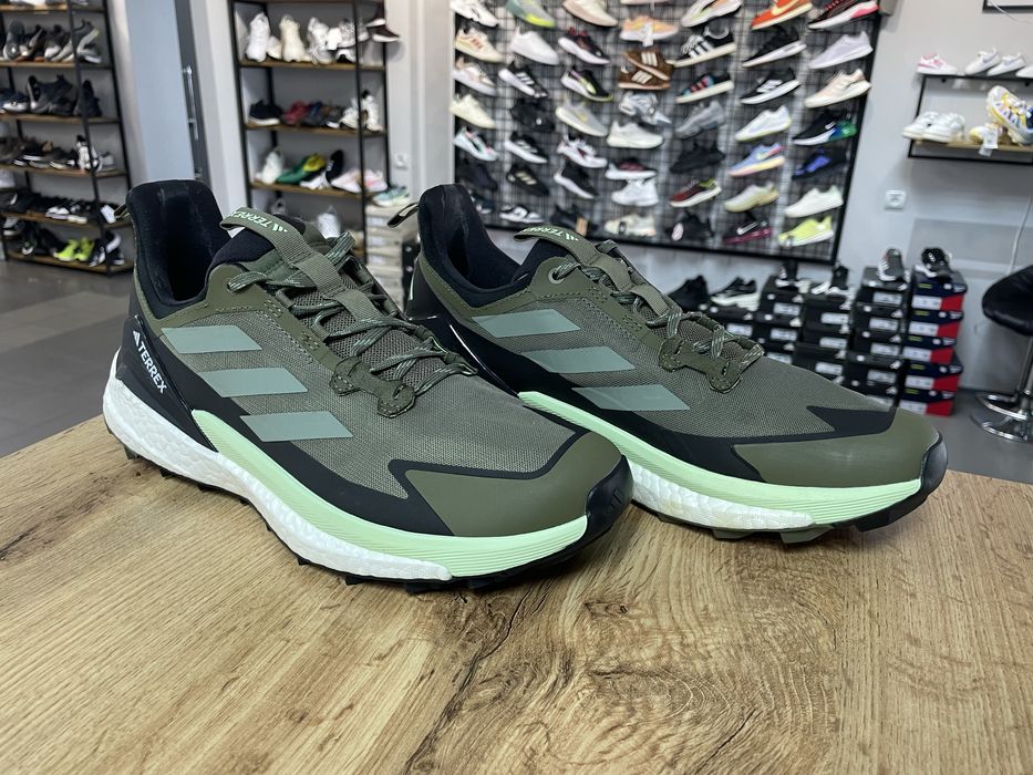 Р.44,5  Чоловічі кросівки Adidas Terrex Free Hiker 2.0 Low