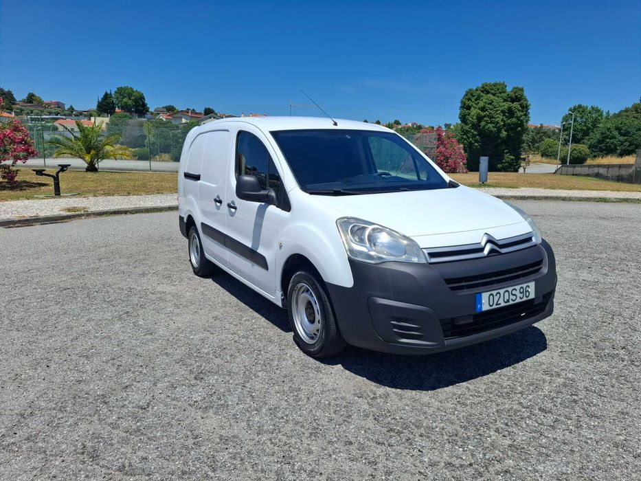 Berlingo Longa L2 Nacional 1.6-90cv 125.000Km Iva Dedutível