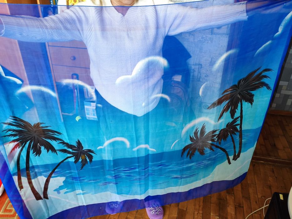 Продам парео в отличном состоянии