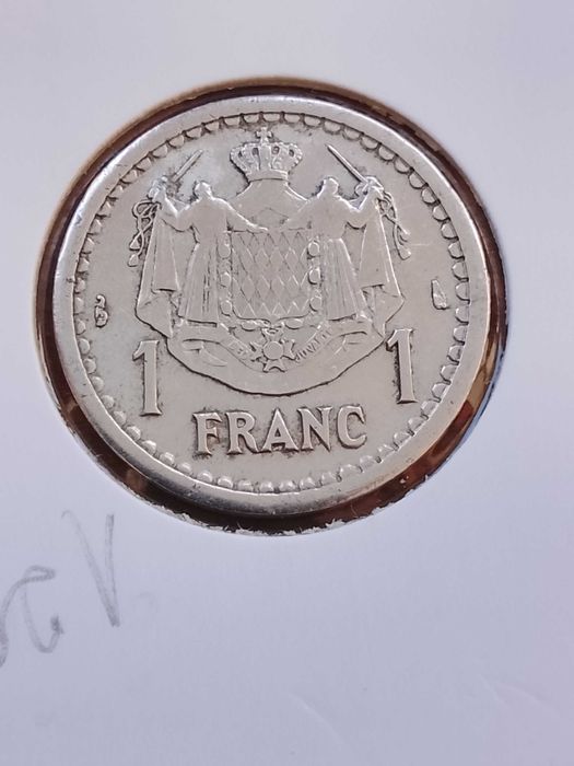 Moeda de 1 franco de 1943 do Mónaco