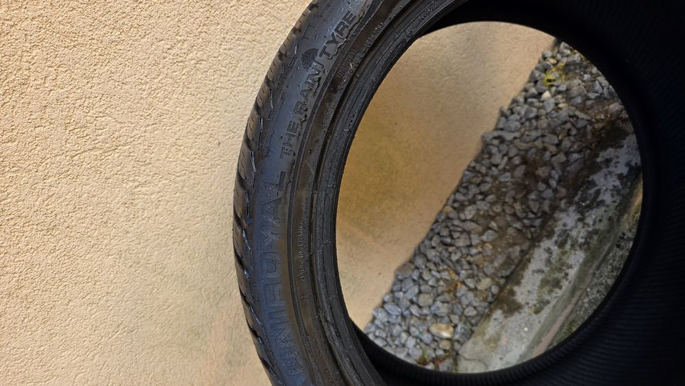 Pneus - 2 Pneus usados