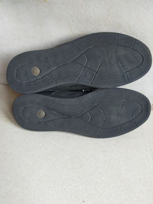 Buty półbuty Lasocki 44