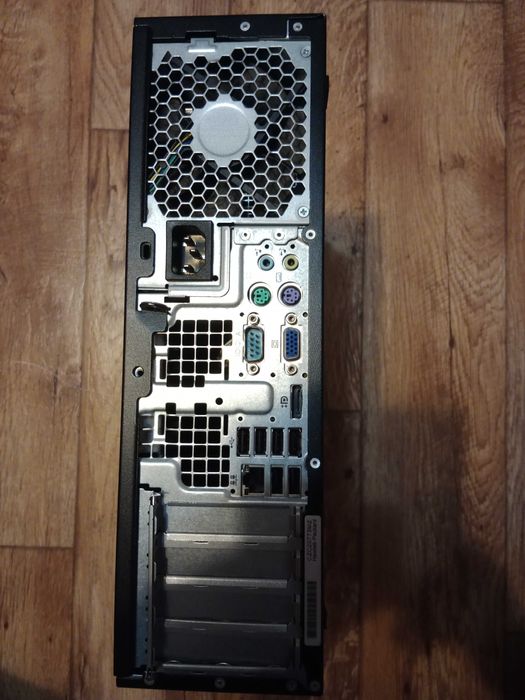 Komputer stacjonarny/biurowy HP Compaq 8200 Elite