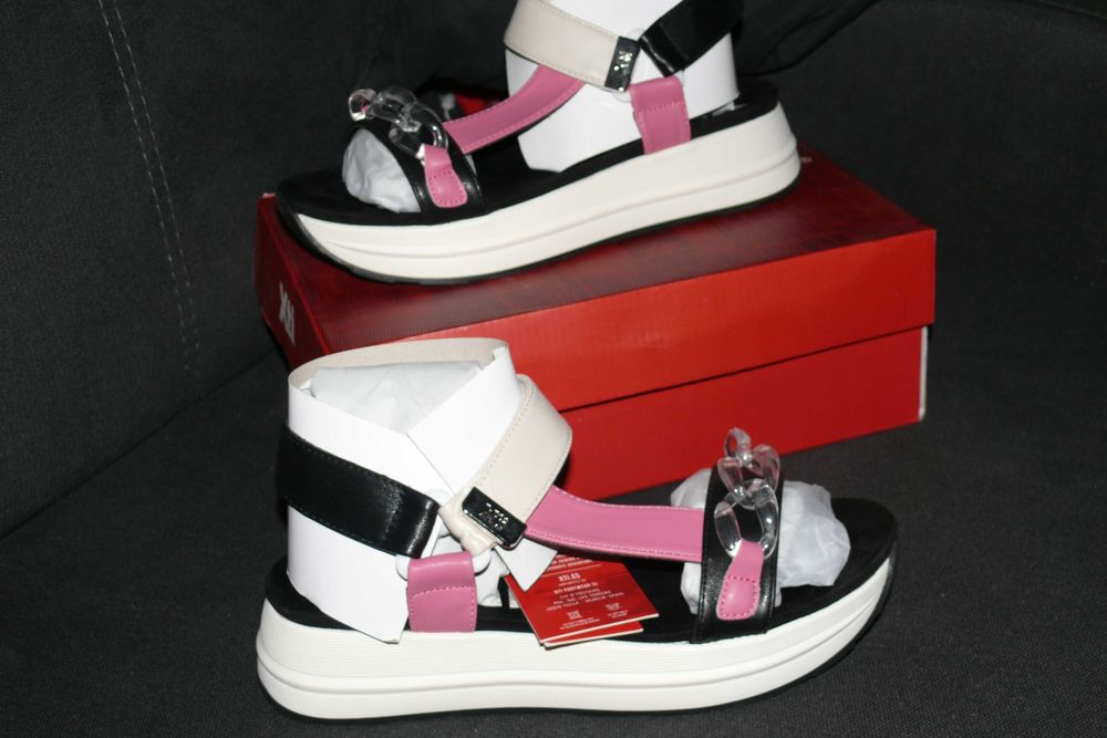 Sandalia XTi - Fucsia