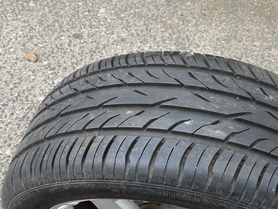 Alufelgi z oponami letnimi Mercedes