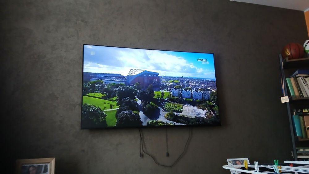 Do szprzedania telwizor LCDSony bravia 65cali