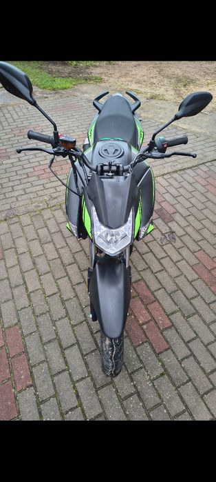 Motocykl Zipp 125