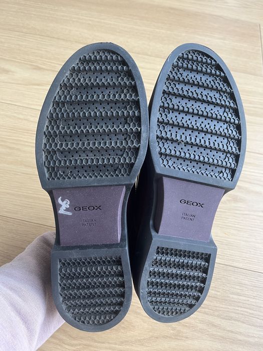 Sznurowane buty Geox