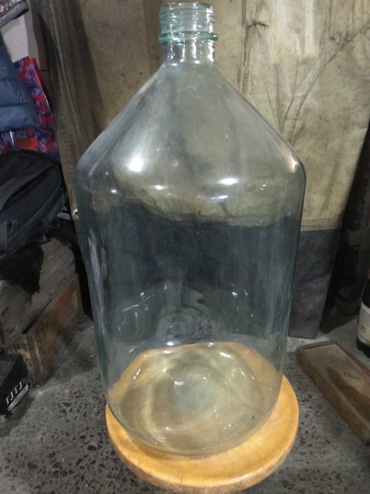 Бутыль 20 л. стекло