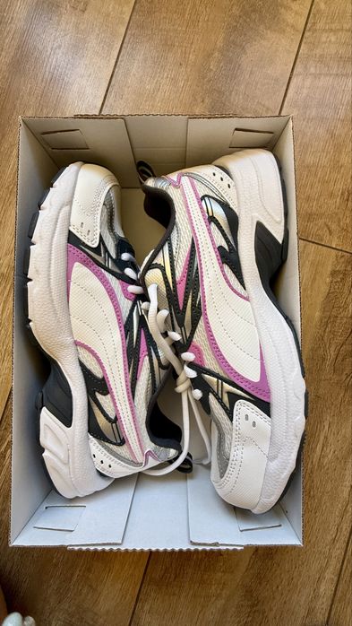 Adidasy Puma Sneackersy rozm 39