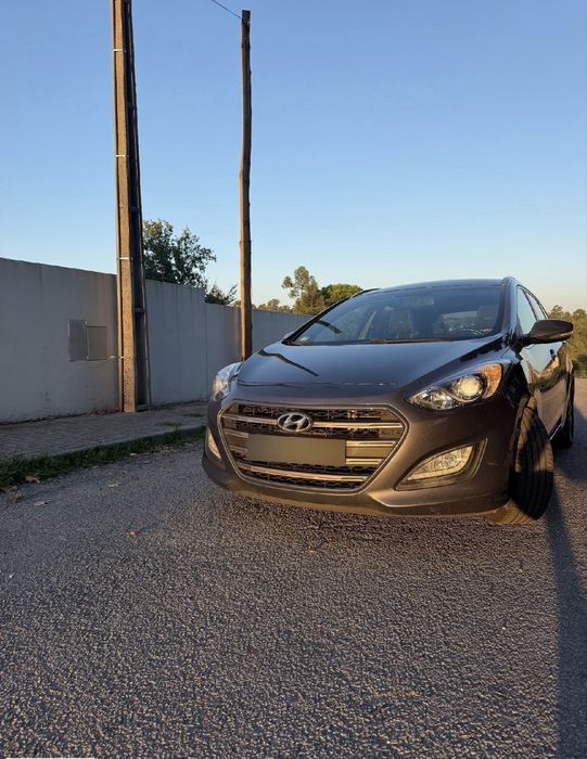 Hyundai i30 cw 1.6 crdi GO!
