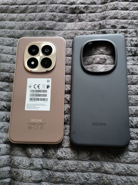 Redmi Note 15 Pro+ 5G + oryginalna ładowarka Motorola Turbo power