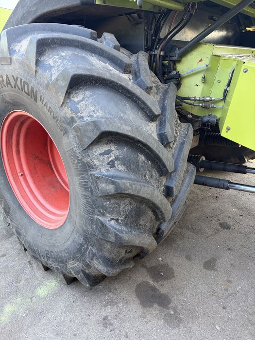 Продам Claas  Lexion 580