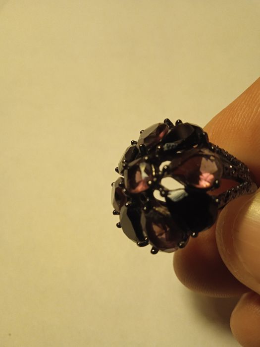 Перстень женский