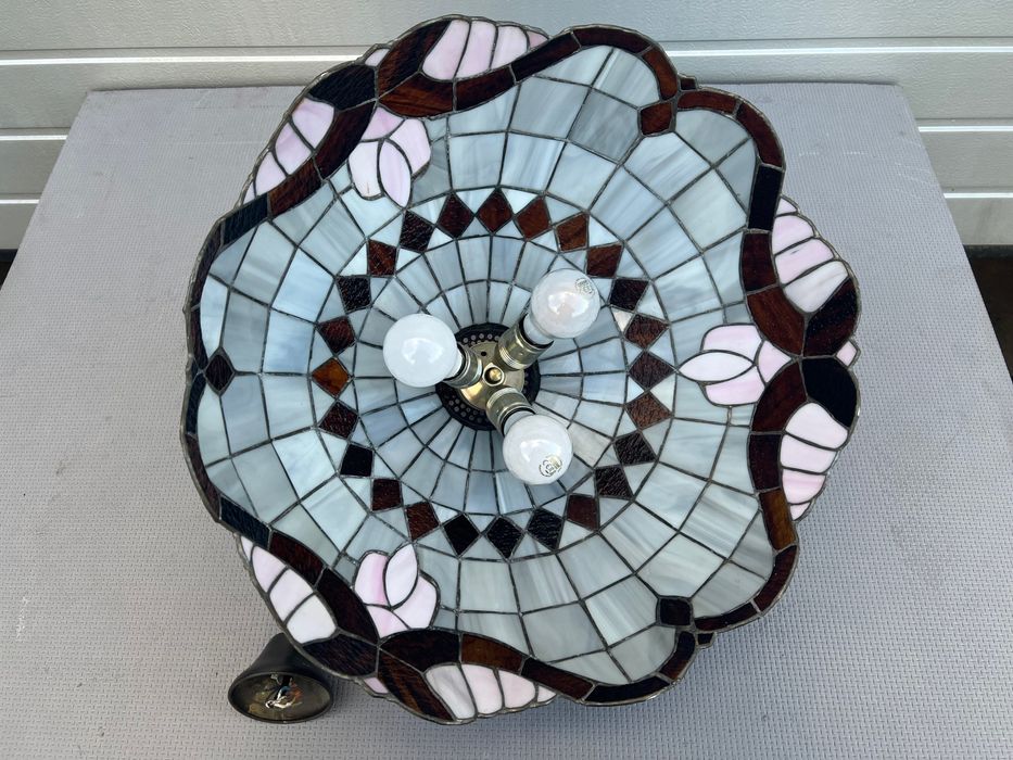 Lampa witrażowa sufitowa wisząca styl Tiffany
