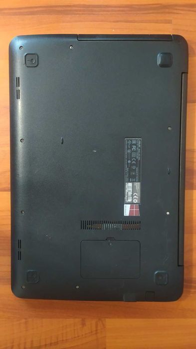 Ноутбук  Asus X555L _i7-5500U/GeForce 920M_Робочий на запчастини!