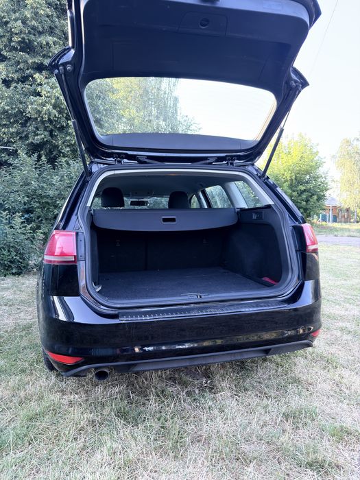 Volswagen golf  1,6.    2017 рік