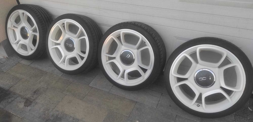 FIAT 500 ABARTH 17" kpl. koła, felgi 4x98 ET 38, OE 51884258